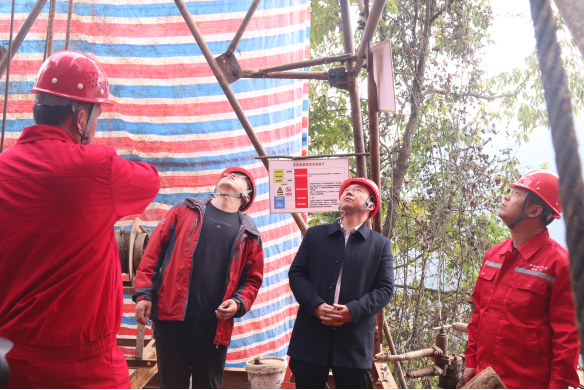 002877aa4c2a7d7049bb034f47f174ed.png 綜合地質(zhì)大隊(duì)新聞稿件審批表2021--345652.png