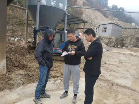 35d7f1e67bc474e82ebaab397688dfd2.png 綜合地質(zhì)大隊(duì)新聞稿件審批表2022--11470.png