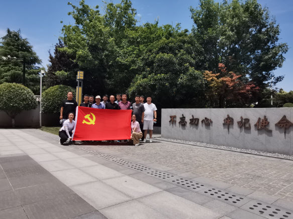 bc7a99c51404e51ec4fdffdb5f196560.png 綜合地質(zhì)大隊(duì)新聞稿件審批表2022--205221.png