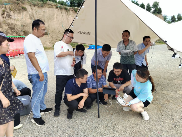 028ae0e0a7d11e9974568f1a4a7b75c2.png 綜合地質(zhì)大隊(duì)新聞稿件審批表2022--212407.png