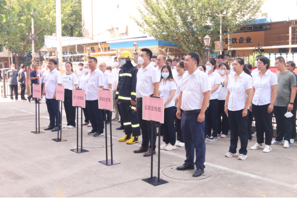 c26f01496097063e39441a904050f590.png 綜合地質(zhì)大隊(duì)新聞稿件審批表2023--2221230.png